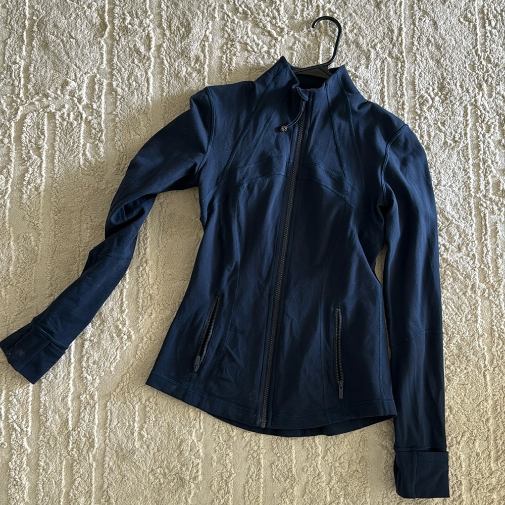 Navy blue lululemon Define jacket